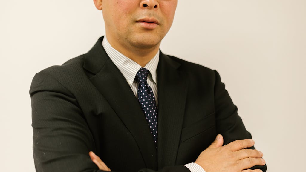 副業 月100万 共通点 | 未経験から1年で月収100万円を超えた人の共通点｜受講生100名超データから抽出